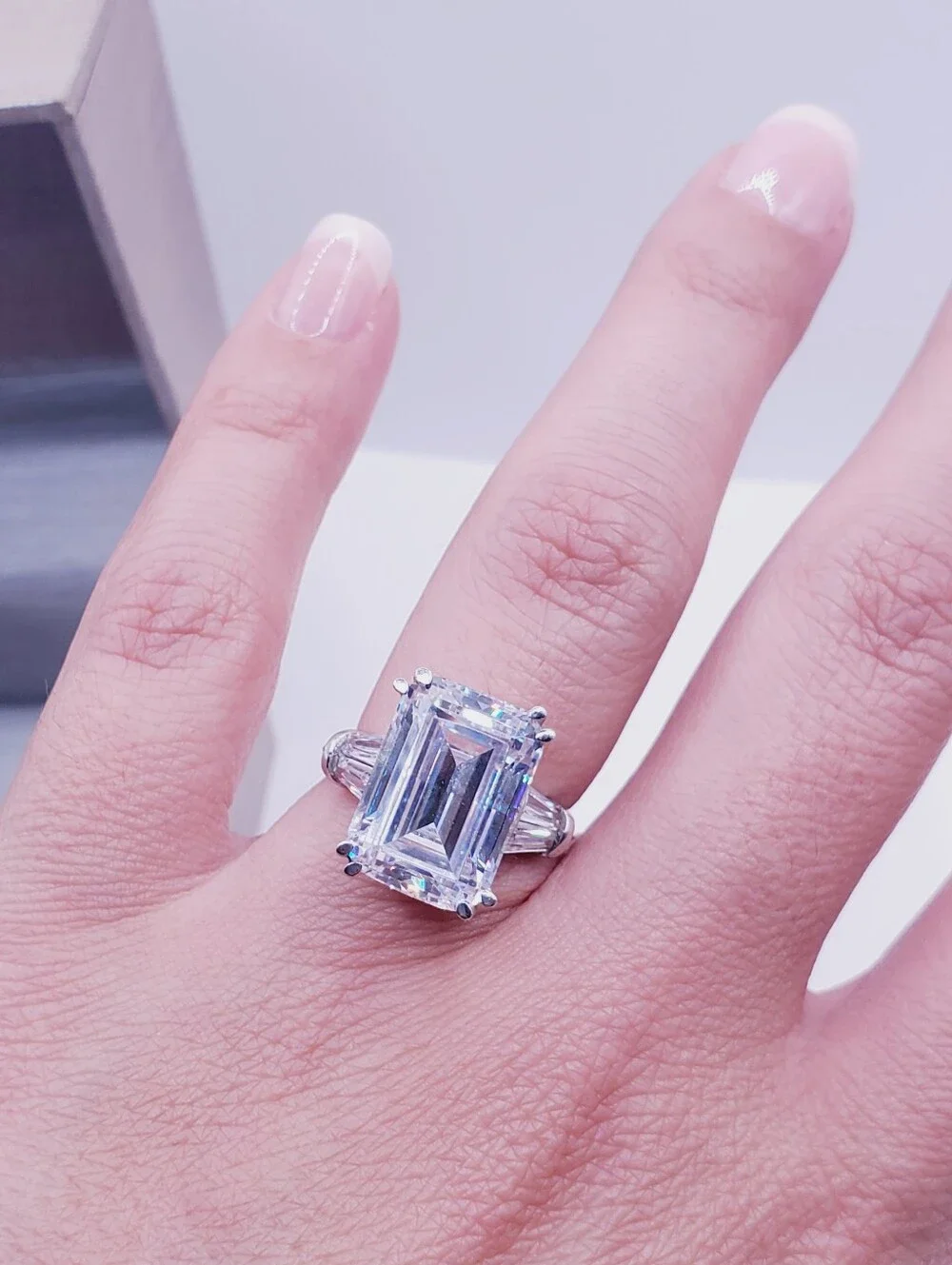 Classic Emerald Cut Solitaire Ring - Baguette Band - 925 Sterling Silver